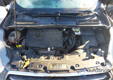 2018 Ford Escape Se z USA, uszkodzony, nr VIN 1FMCU9GD7JUC85428